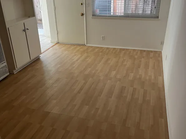 3553 Alma St, Palo Alto, CA 94306