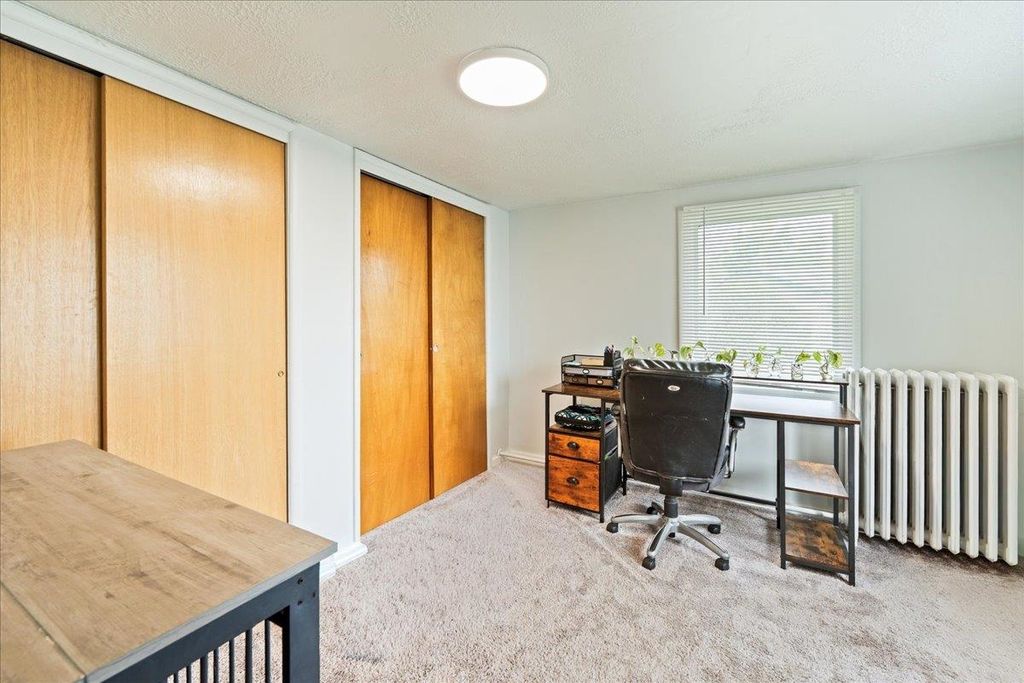 1024 Carlas Way, Fairbanks, AK - More