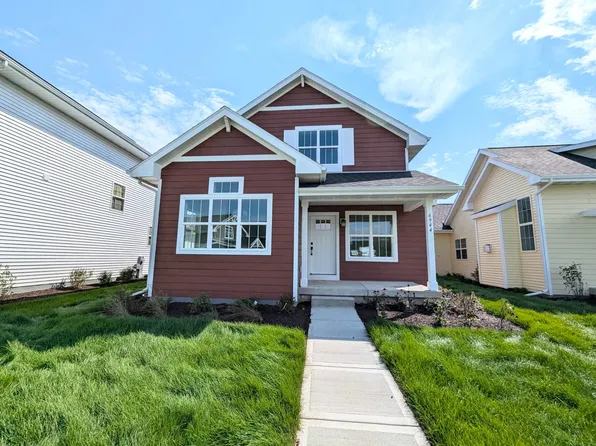 6944 Pine Siskin Pl, Middleton, WI 53562