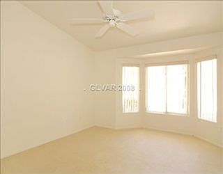 5th image of 2721 Valley Downs Dr