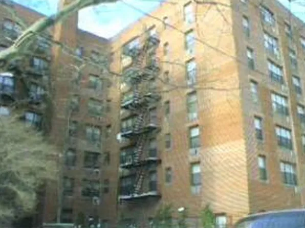 2727 Ocean Pky image 1 of 1