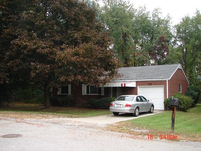 Exterior 732 Rodney