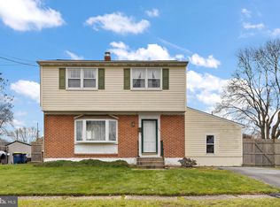 746 W 11th St, New Castle, DE 19720