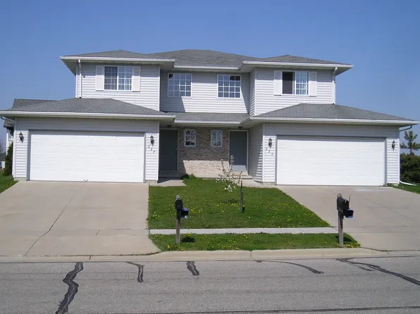 627 Shah Ave, 627-629 Shah Ave, Fort Atkinson, WI 53538