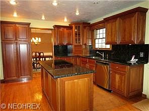 4th image of 3884 Huff Dr