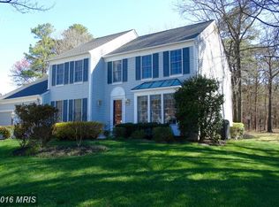 8158 Quarterfield Farms Dr, Severn, MD 21144