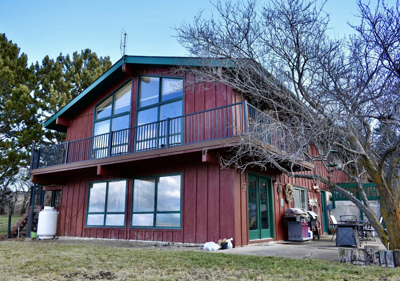 Elkhorn Views Home — Photo 2