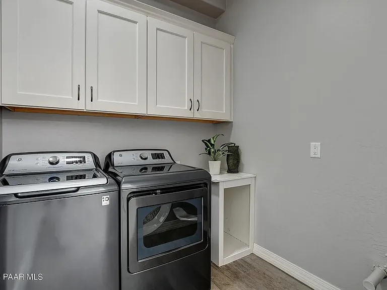 5524 N Foster Pl — Photo 16