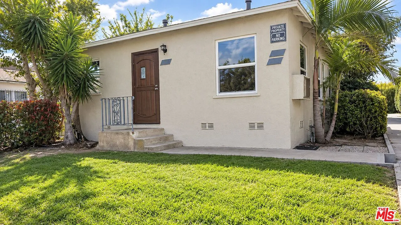 1 bed, 1.0 bath, 500 sqft, $1,800 — Photo 3