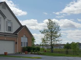 2825 Waterfront Ave, Algonquin, IL 60102