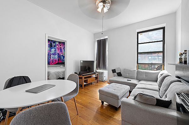 1st image of 1457 3rd Ave APT 4S