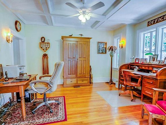 5th image of 1425 Morningside Dr
