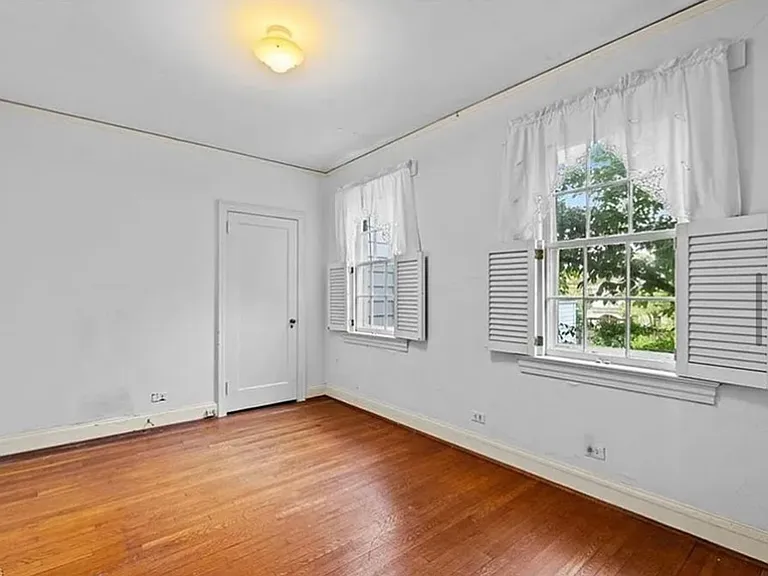 703 Woodland Dr — Photo 12