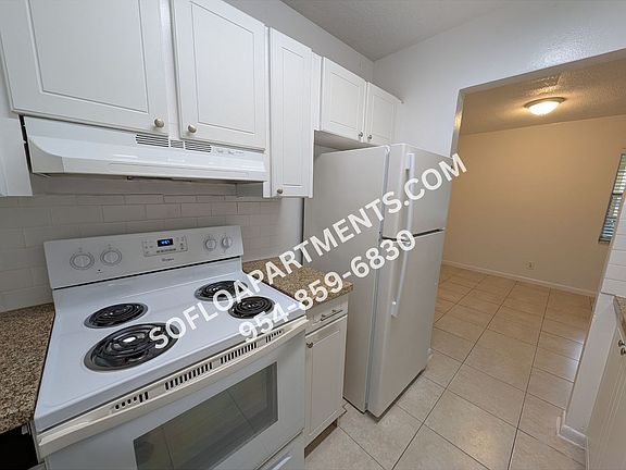 3rd image of 481 Sunshine Dr #C1