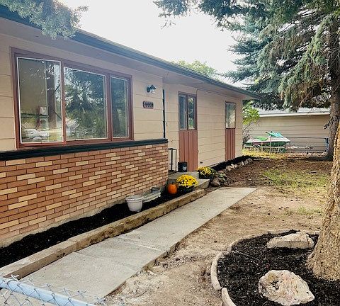3rd image of 4409 Barbara Ln
