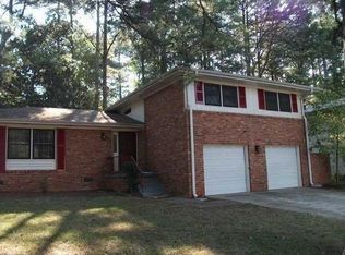 989 Belle Glade Dr, Stone Mountain, GA 30083