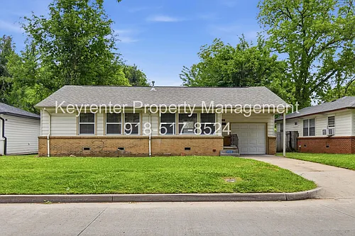 1514 E 49th St Photo 1