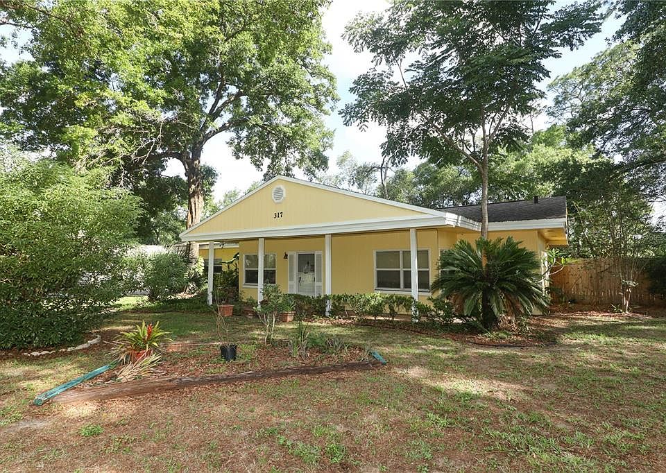 1st image of 317 WHITE OAK DRIVE