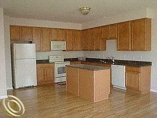 3rd image of 29386 Weston Dr #122