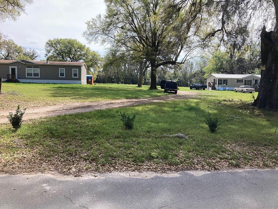 1st image of 1900 NE 177th Pl