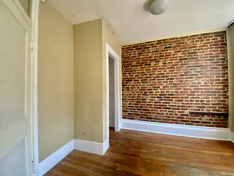 7 Myrtle St #1 — Photo 7