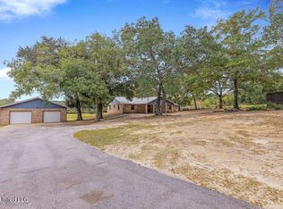 7133 Lee Haven Rd, Pass Christian, MS 39571