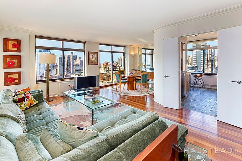 1st image of 400 E 70th St APT 2703