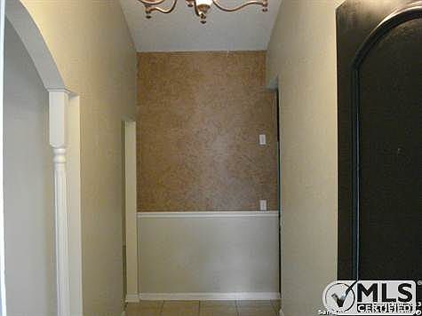 4th image of 16710 Fort Oswego St