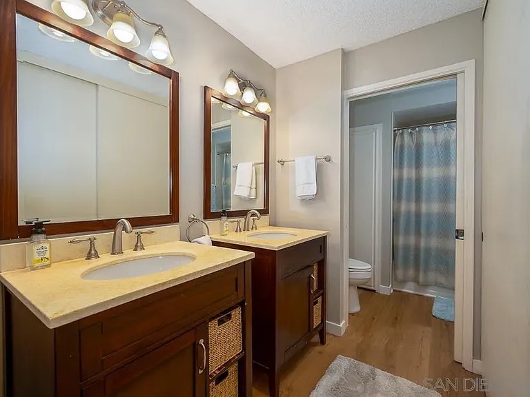17617 Pomerado Rd #215 — Photo 18
