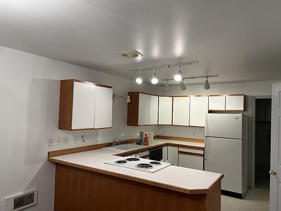 5th image of 163 N Wynoochee Dr SW #A