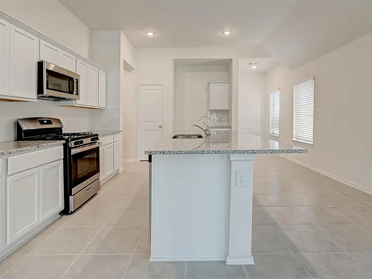 3106 Rising Fir Ln — Photo 7