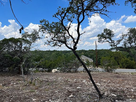 5th image of 320 LEXINGTON PASS LOT 479