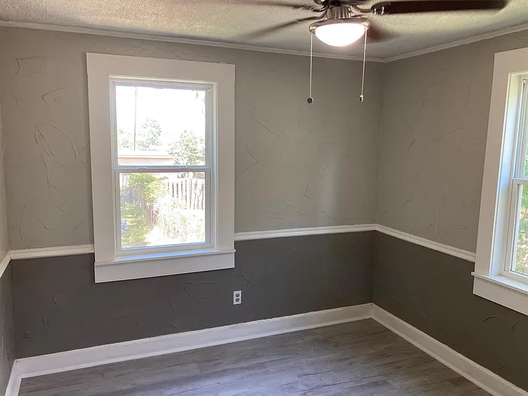 32 Smith Ave #1/2 — Photo 15