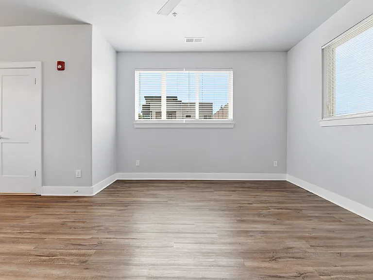 3348 W 17th Ave — Photo 10