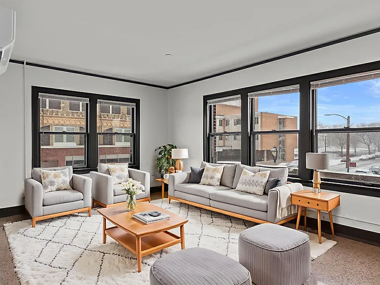 Concordia 27 Apartments - Free 1G Internet & Parking — Photo 33