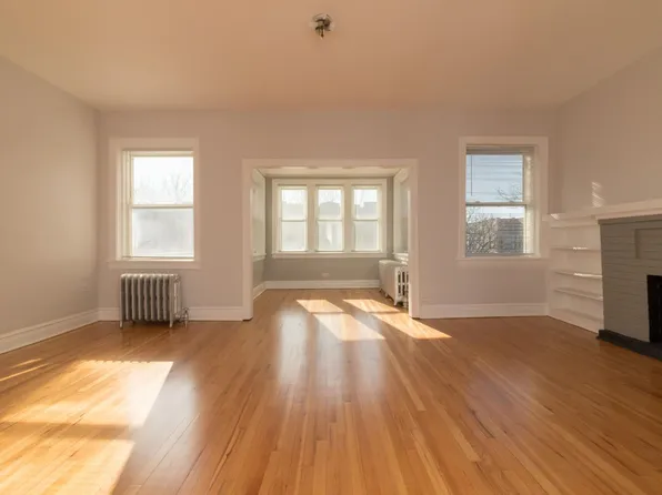 4709 N Washtenaw Ave #3, Chicago, IL 60625