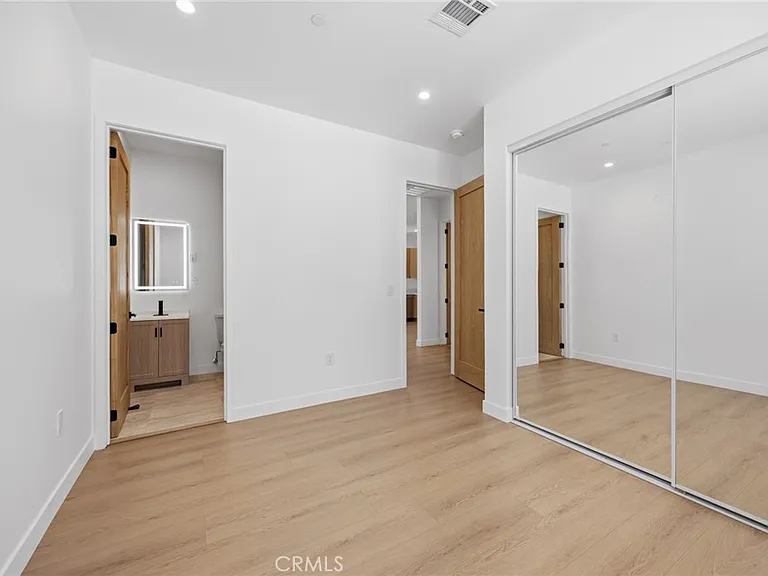 7647 Melvin Ave — Photo 14