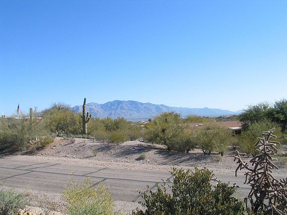 3rd image of 4491 N Paseo Del Barranco