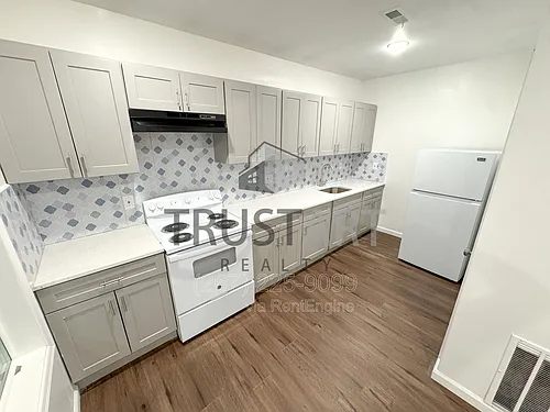 2317 N 15th St Photo 1