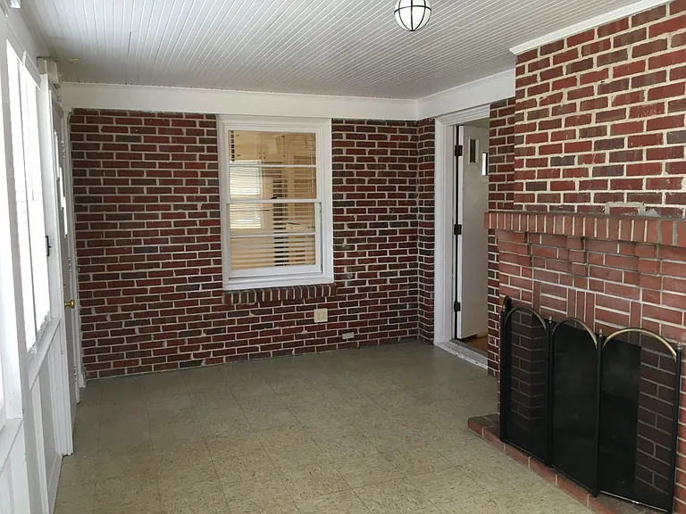 603 N McNair St — Photo 3