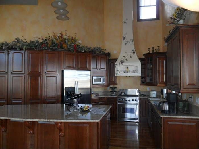 KITCHEN 1