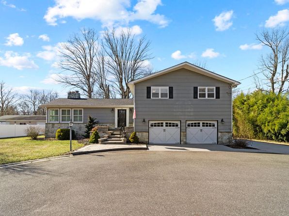 93 Harmony Rd, Mickleton, NJ 08056