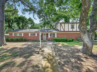 1800 Pecan Park Dr, Arlington, TX 76012