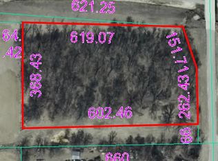 1276 N Tower Rd, Freeport, IL 61032