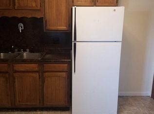 1423 Commerce Ave APT 16, Huntington, WV 25701