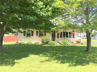 236 Crestwood Dr, New Castle, PA 16101
