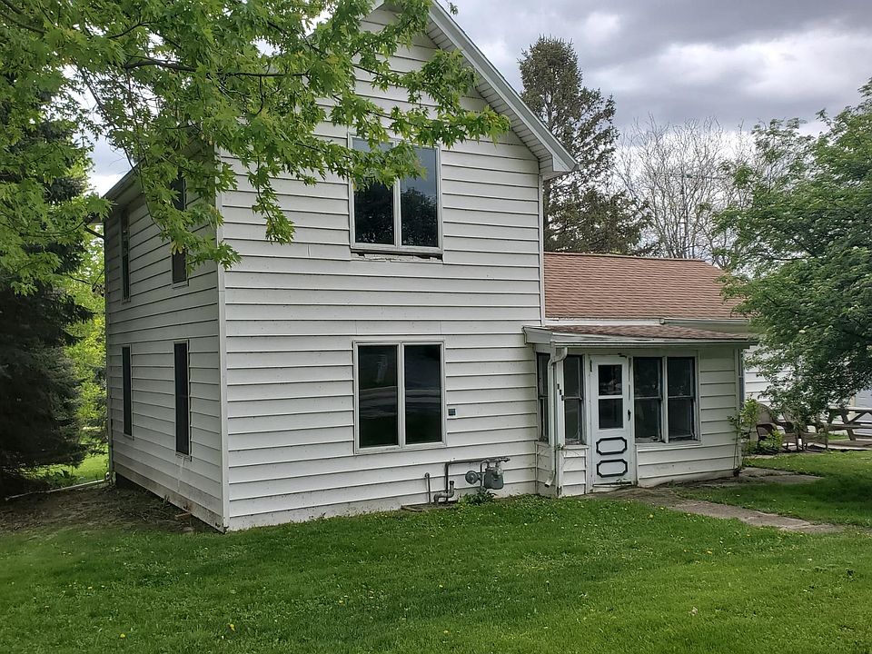 1st image of 110 Forest St