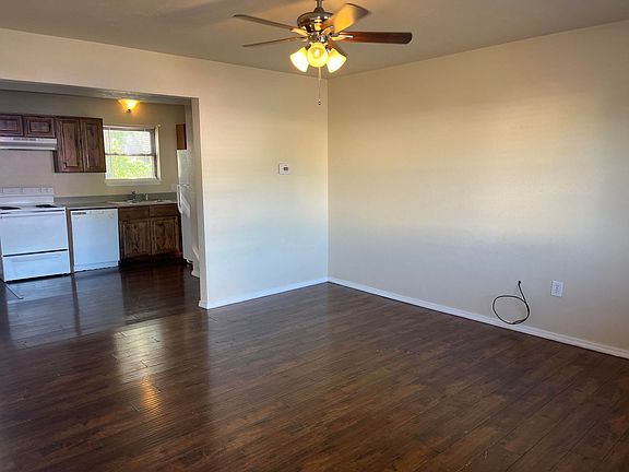 2nd image of 104-116 N Cumberland Ave #108