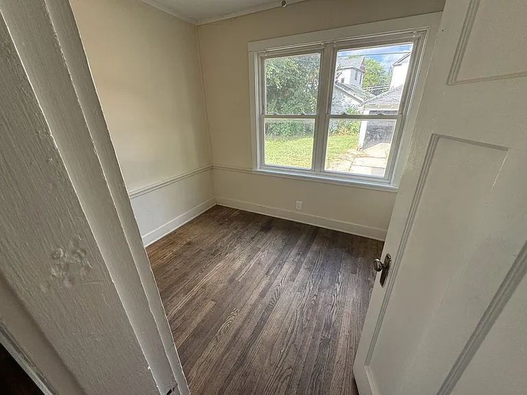 1124 N Main St #3 — Photo 9