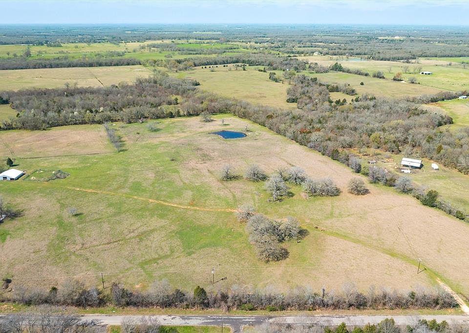 2nd image of 2 Vz County Road 1818